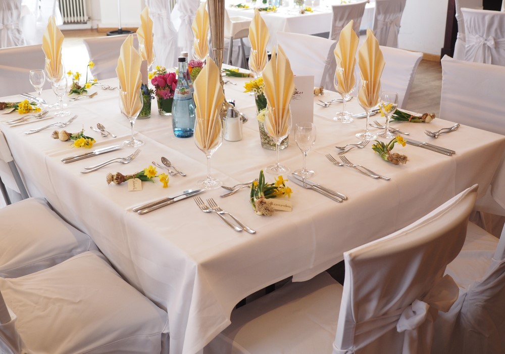 tavola apparecchiata